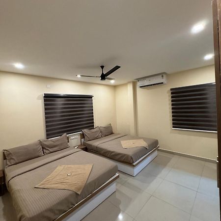 Heres Haut Residency Kochi ภายนอก รูปภาพ
