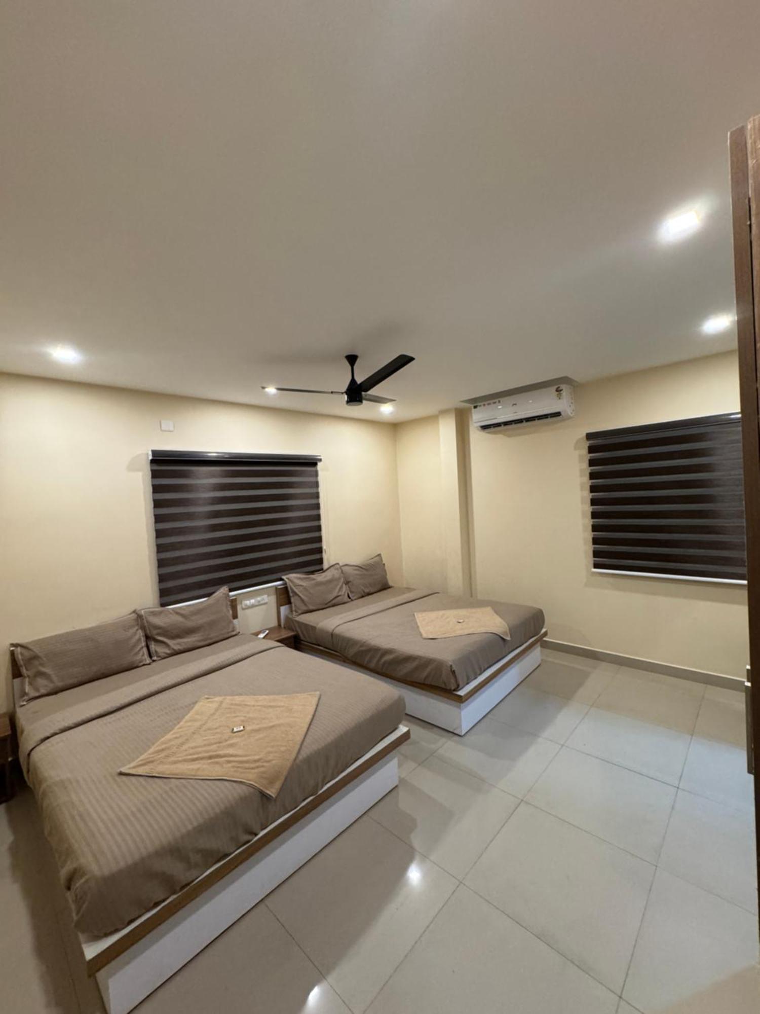 Heres Haut Residency Kochi ภายนอก รูปภาพ