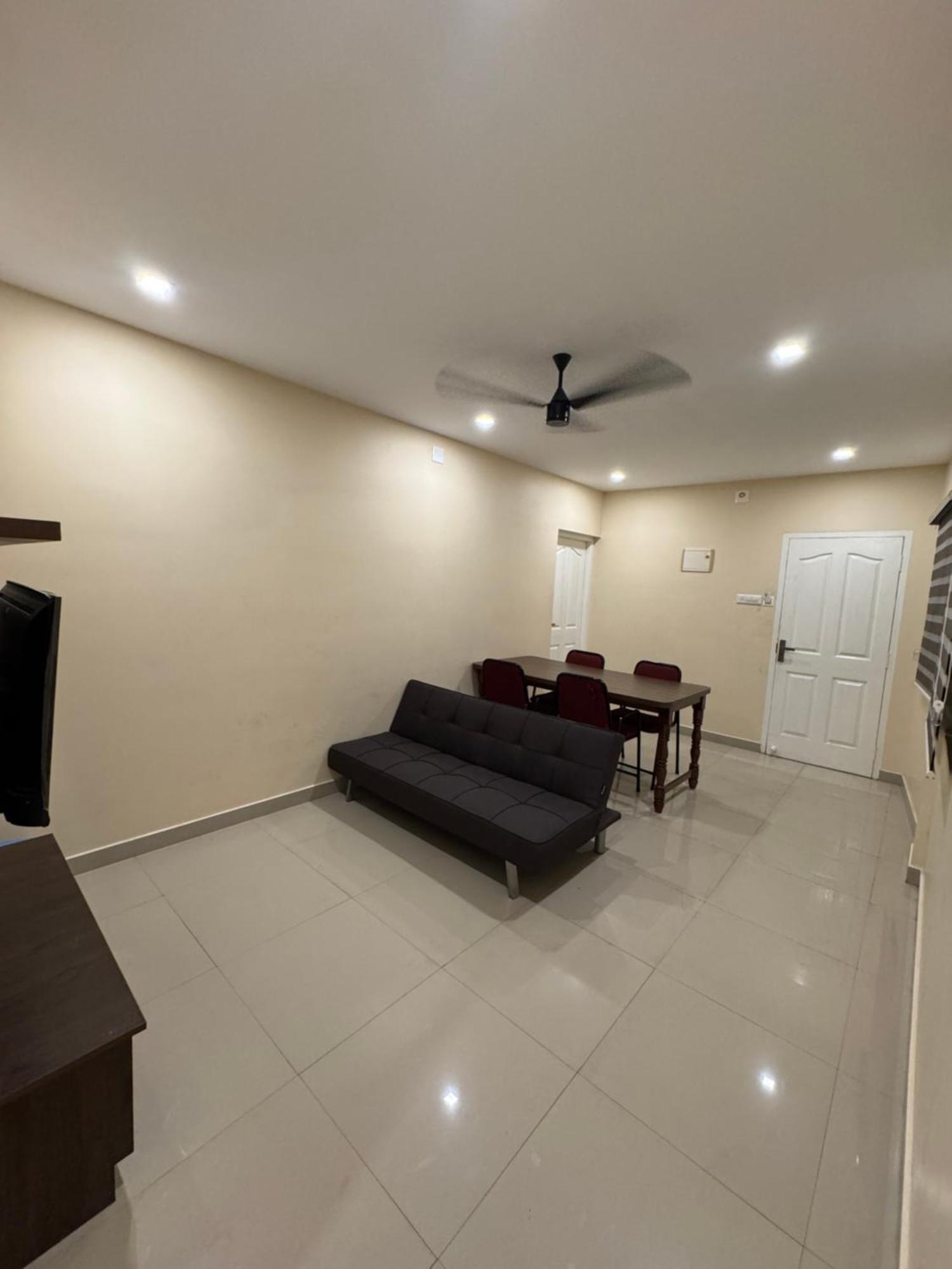 Heres Haut Residency Kochi ภายนอก รูปภาพ